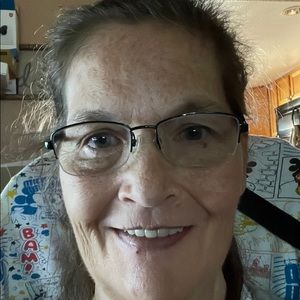 Meet your Posher, Denise